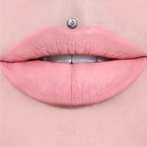 Skin Tight Jeffree Star Velour Liquid Lipstick